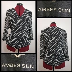 amber sun collection woman sheer blouse size small